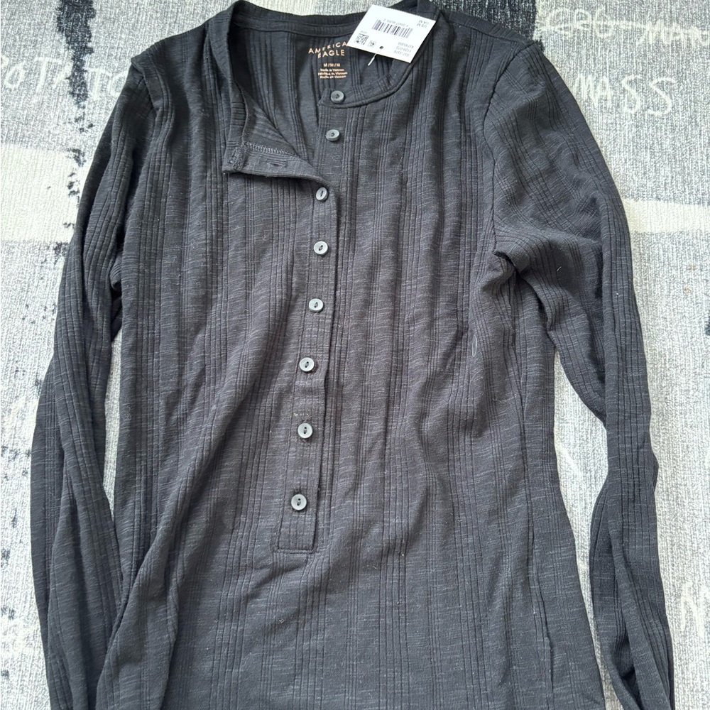 American Eagle Outfitters Black Button-Up Shirt